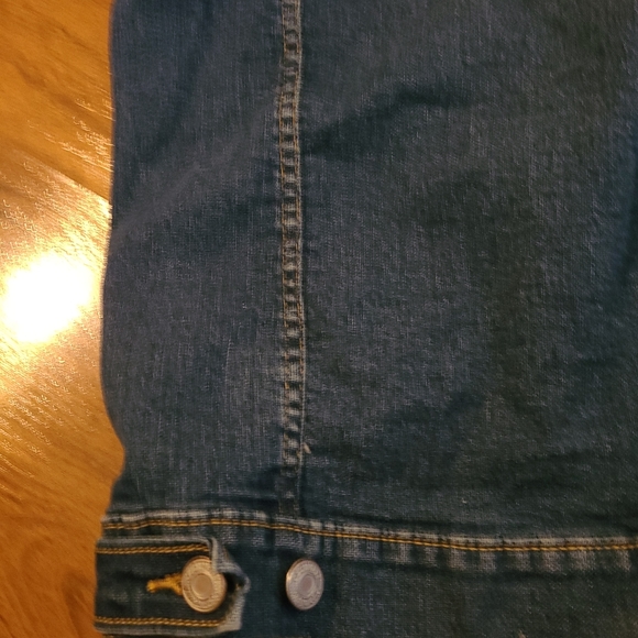 Jean Jacket with fleece hood Old Navy W. SM Or Teen Youth XL New no tags - Picture 4 of 6